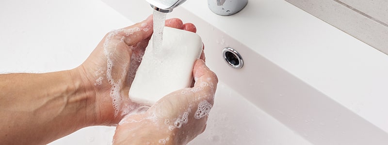 Antibakterielle Seife: Kämpfer gegen Keime oder überbewertetes Hype-Produkt?