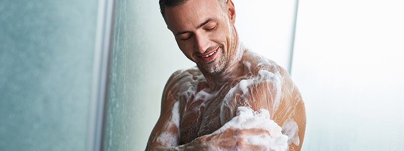 Rückfettende Seife zum Duschen – Die ultimative Pflege für trockene und empfindliche Haut